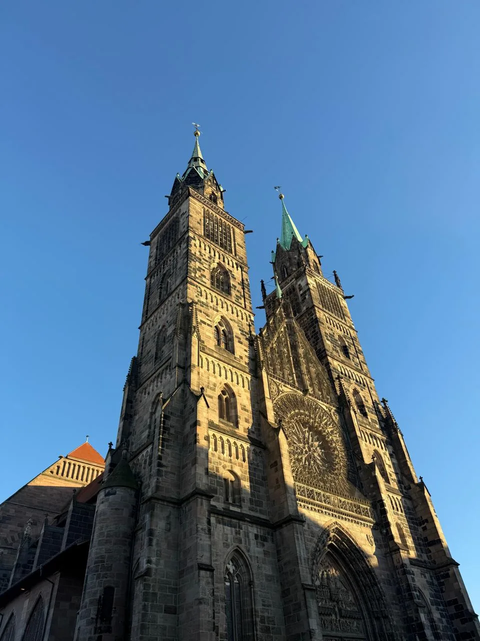 Interior at St. Lorenz Nuremberg — travel photo