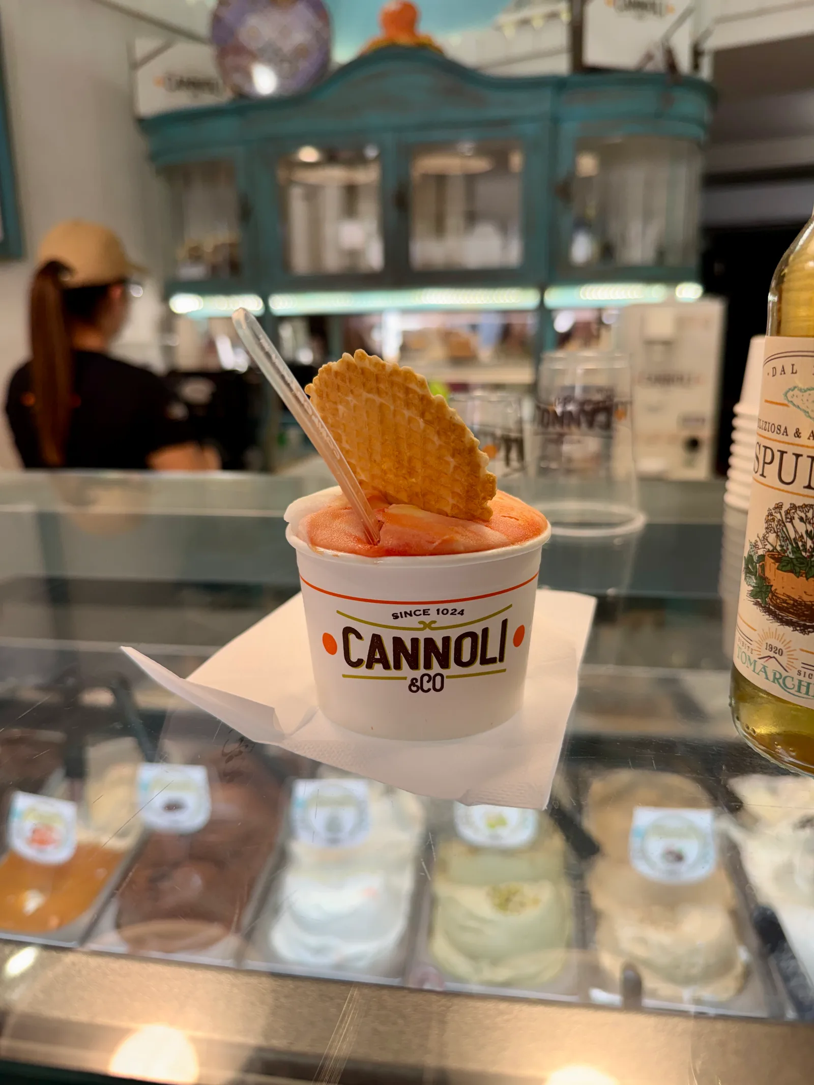 Atmosphere at Cannoli Palermo — travel photo