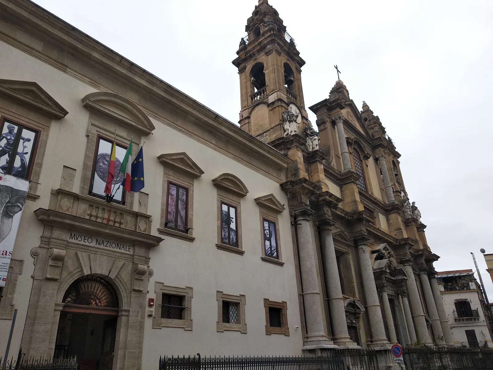 Interior at Regional Archeological Museum Antonio Salinas Palermo — travel photo