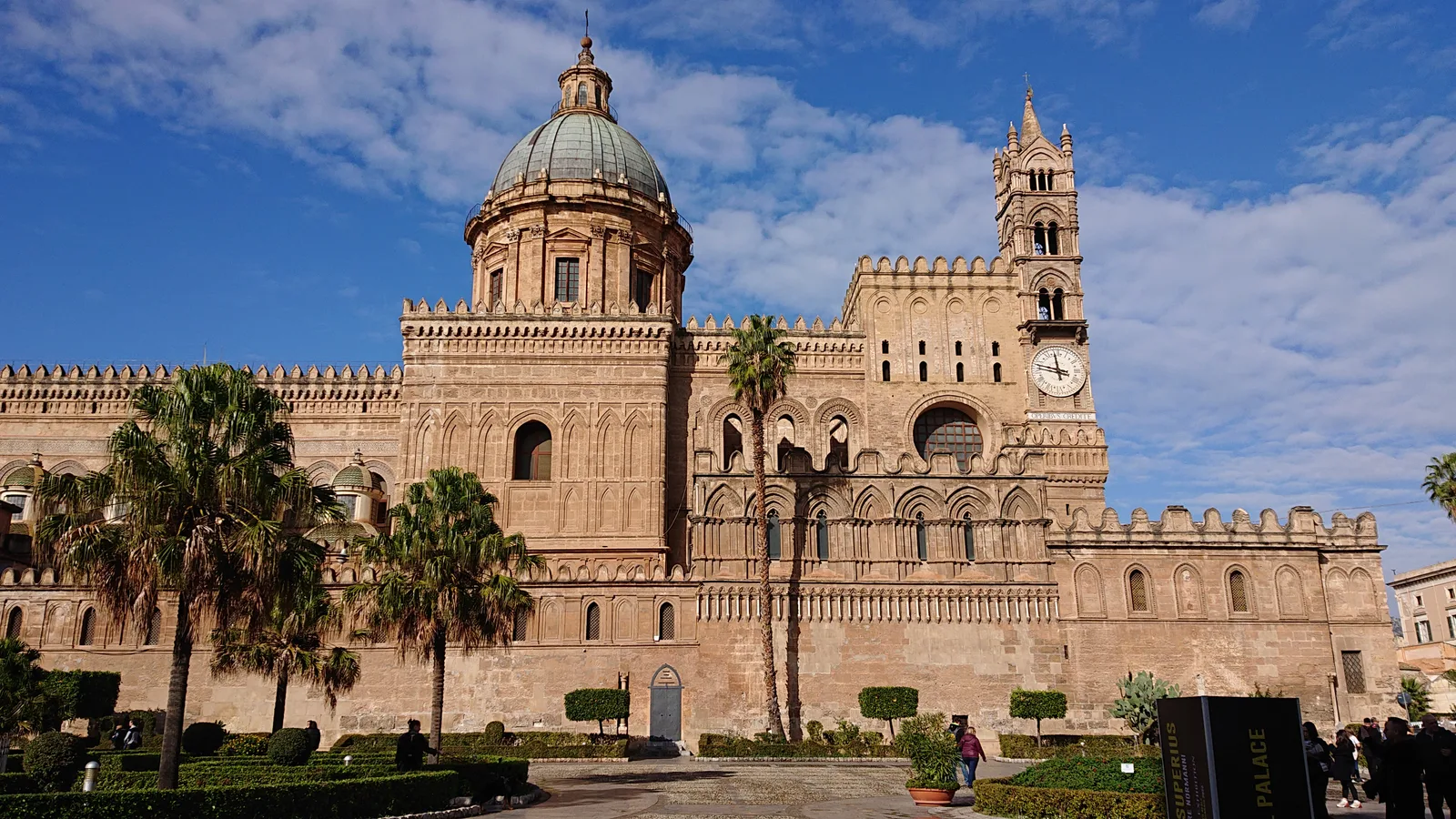 Interior at Royal Palace and Palatine Chapel Palermo — travel photo