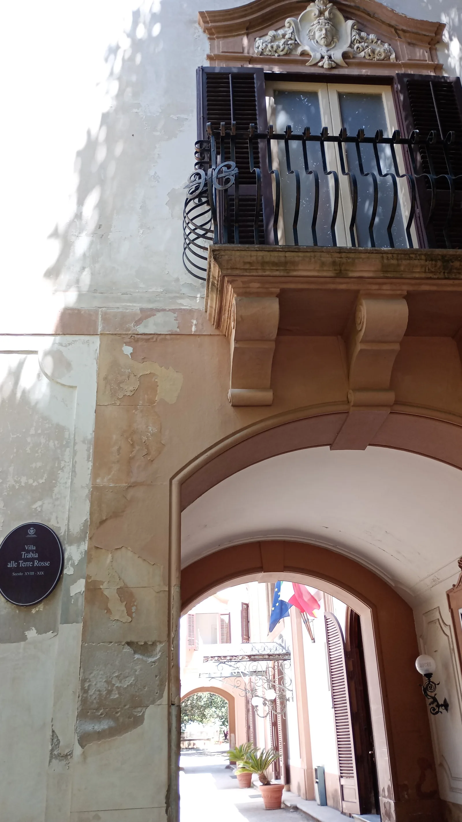 Details at Villa Trabia Palermo — travel photo