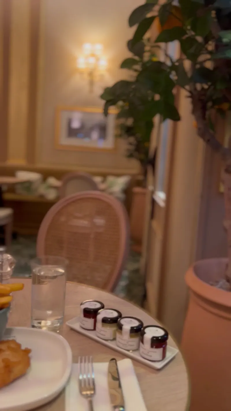 Café de la Paix