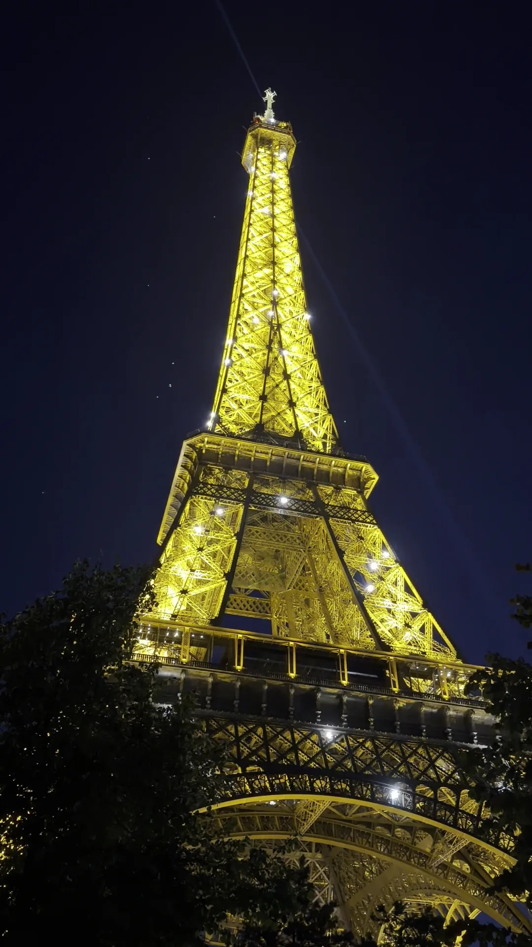 Atmosphere at Eiffel Tower Paris — travel photo