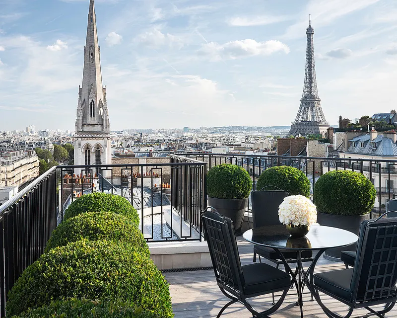 Four Seasons Hotel George V, Paris
