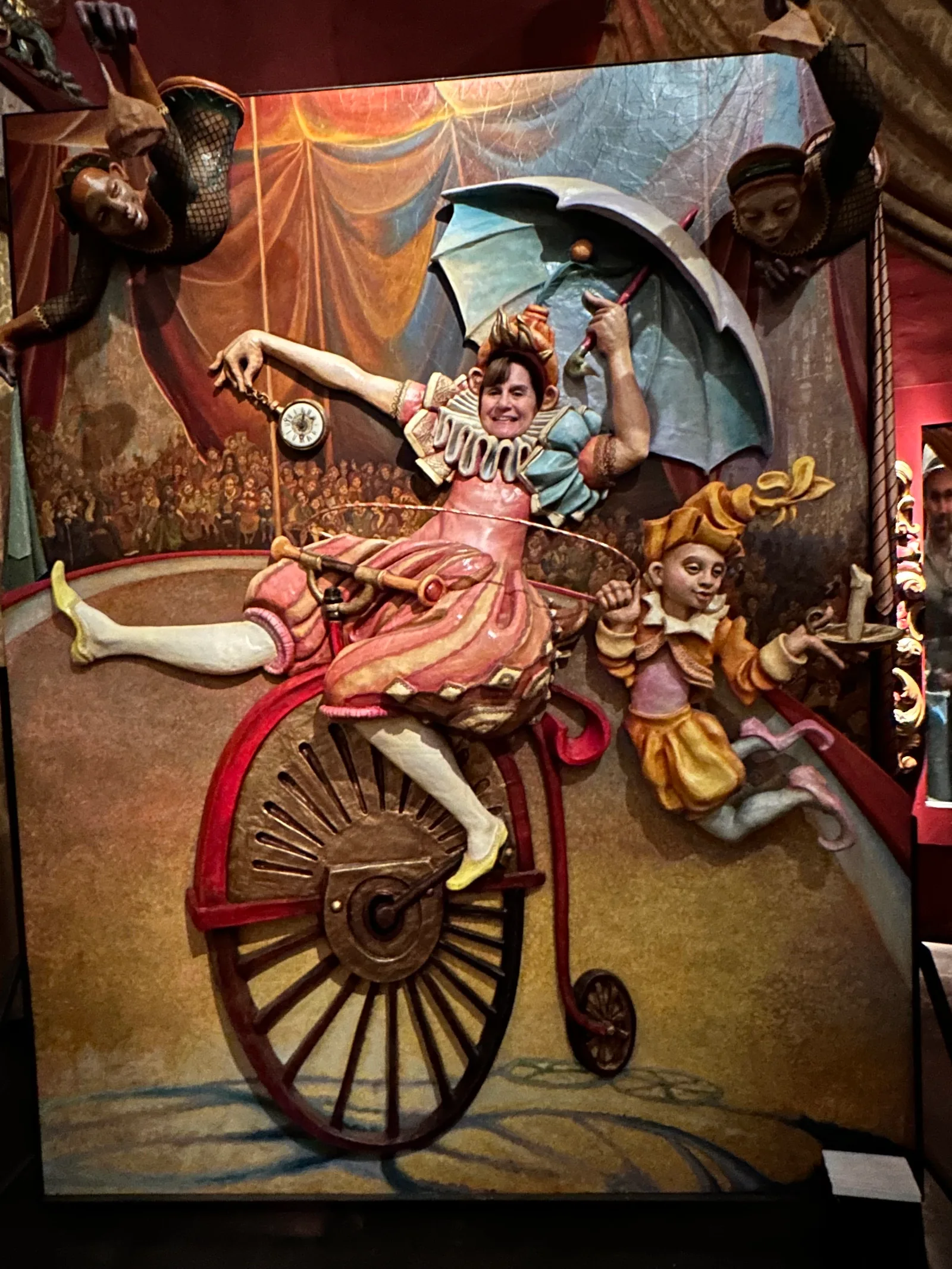 Atmosphere at Les Pavillons de Bercy - Musée des Arts Forains Paris — travel photo