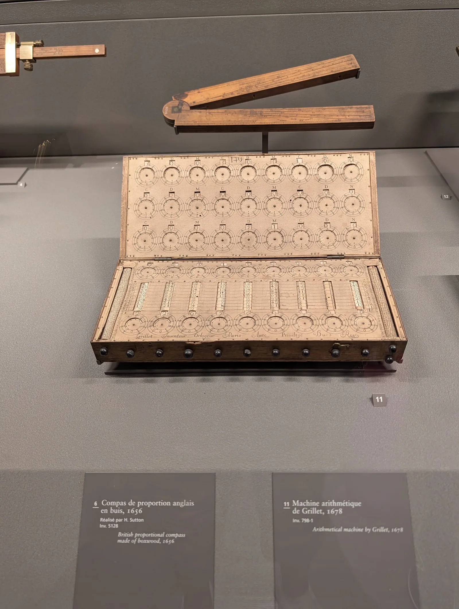 Atmosphere at Musée des Arts et Métiers Paris — travel photo