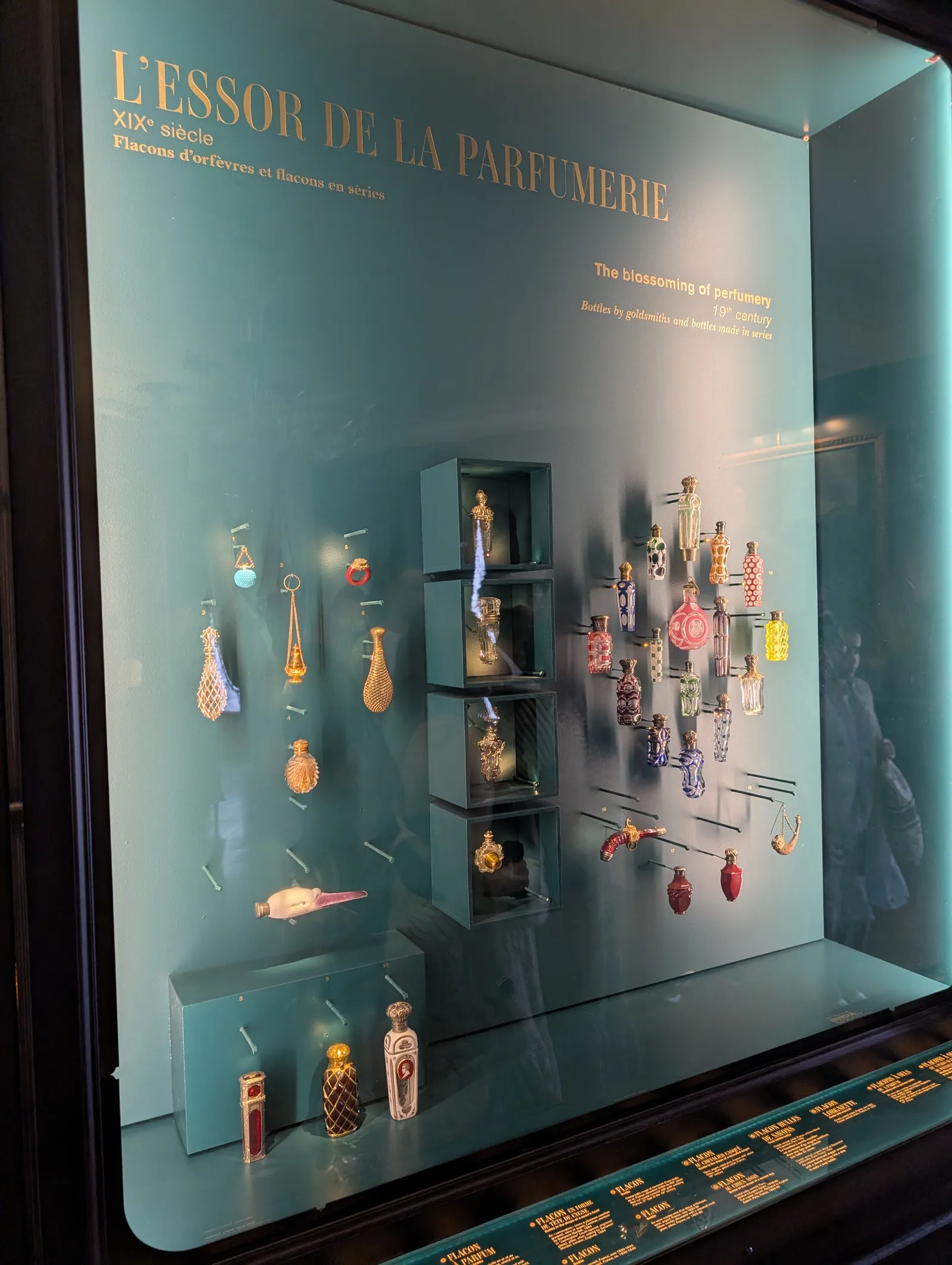 Atmosphere at Musée du Parfum Paris — travel photo