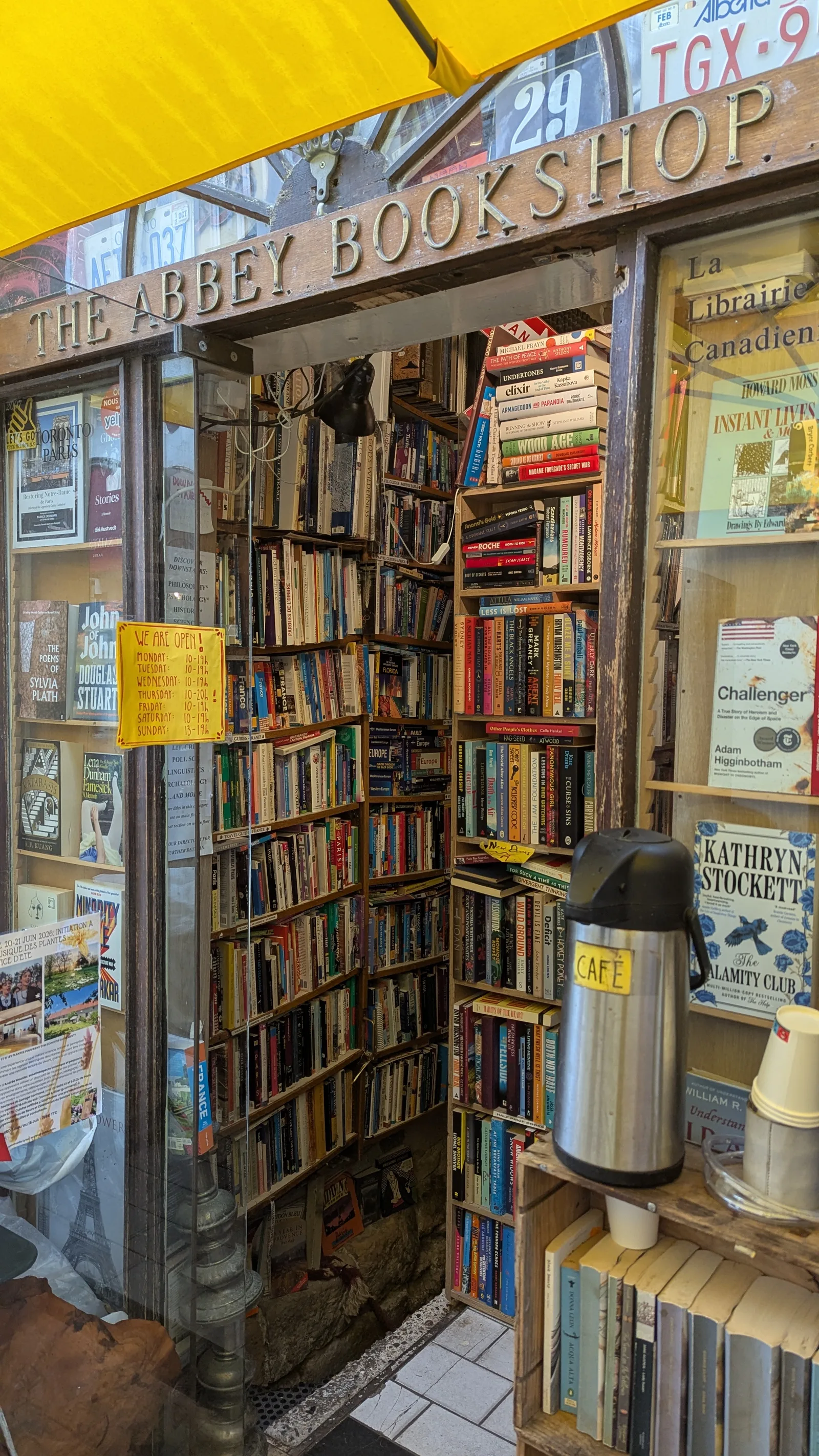 Main view at The Abbey Bookshop Paris — travel photo