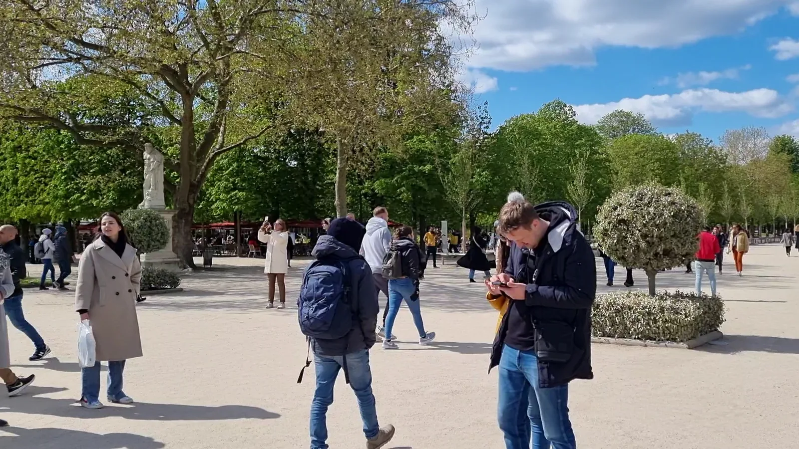 Details at Tuileries Garden Paris — travel photo