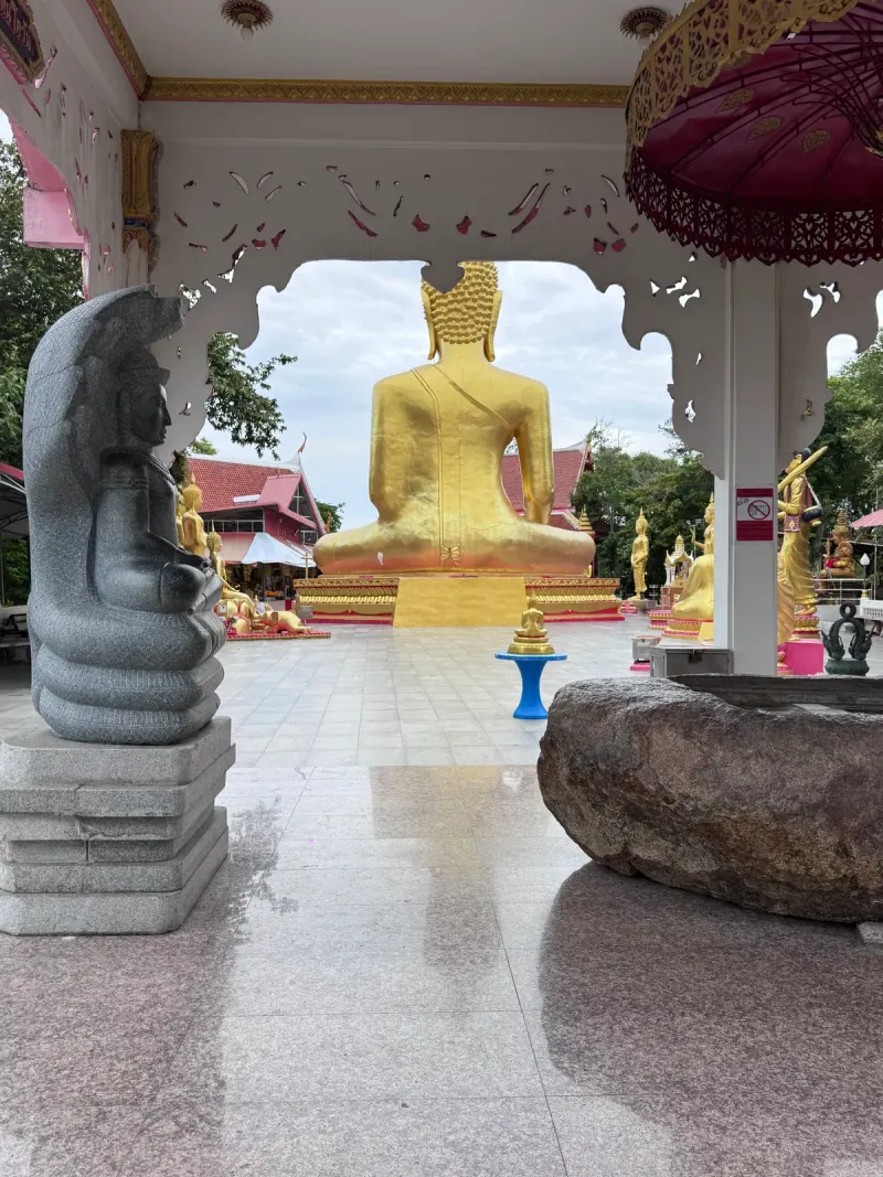 Chaloem Phra Kiat Park
