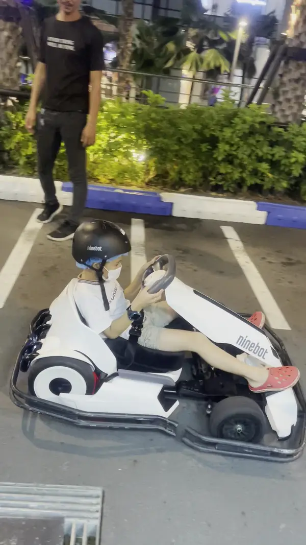 Details at E-Gokart Track for Kids (Terminal 21 Pattaya) สนามโกคาร์ทไฟฟ้า 卡丁车 го-карт Pattaya — travel photo