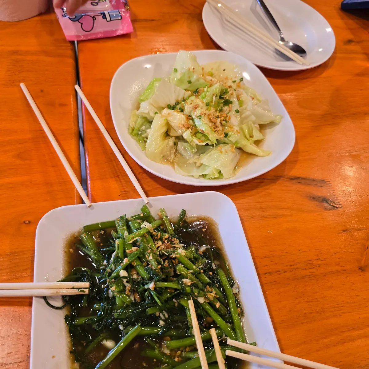 Lan Pho Na Kluea Market — rainy day guide Pattaya