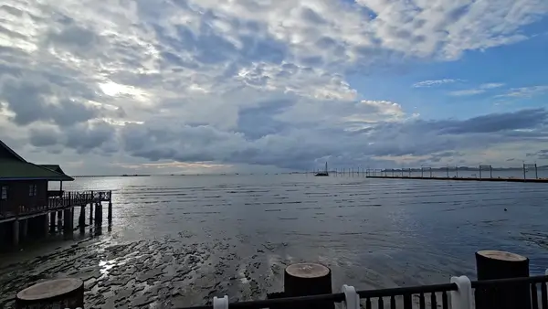 Interior at Naklua Chalermprakiat Park Pattaya — travel photo