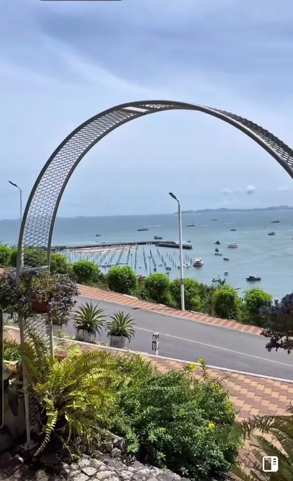 Main view at Pattaya City Sign Pattaya — travel photo