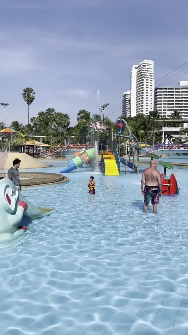 Details at Pattaya Water Park Pattaya — travel photo