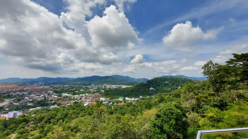 Khao Rang Breeze