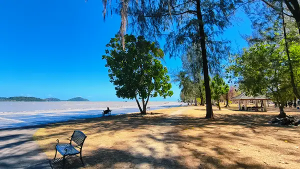 Details at Saphan Hin Park Phuket — travel photo