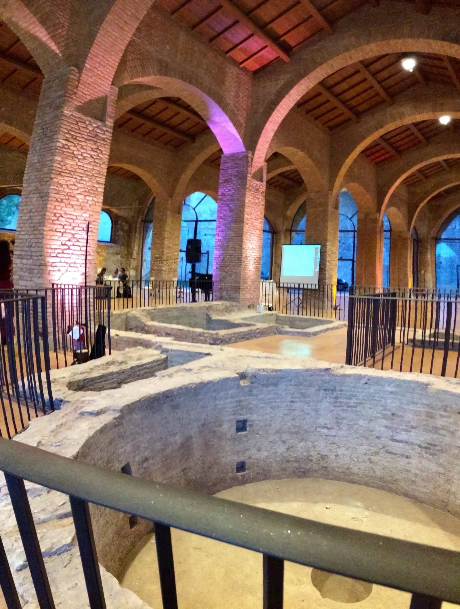 Main view at Arsenali della Repubblica di Pisa Pisa — travel photo
