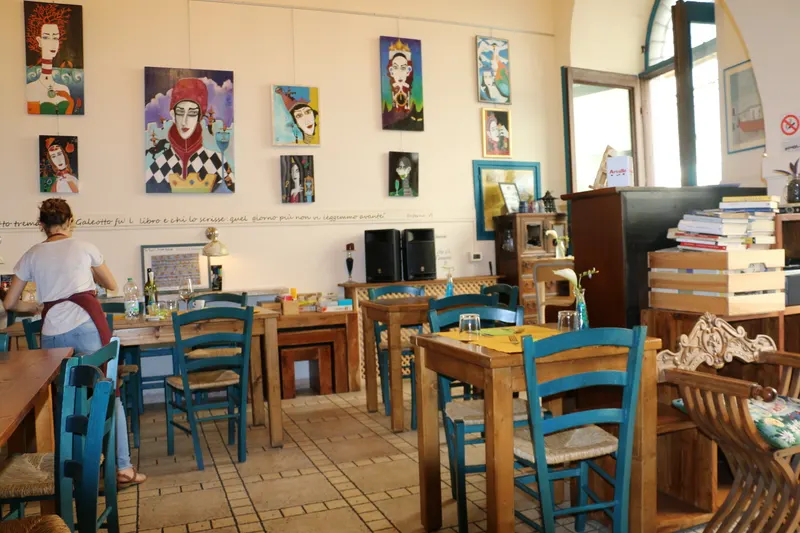 Caffè Letterario Volta Pagina