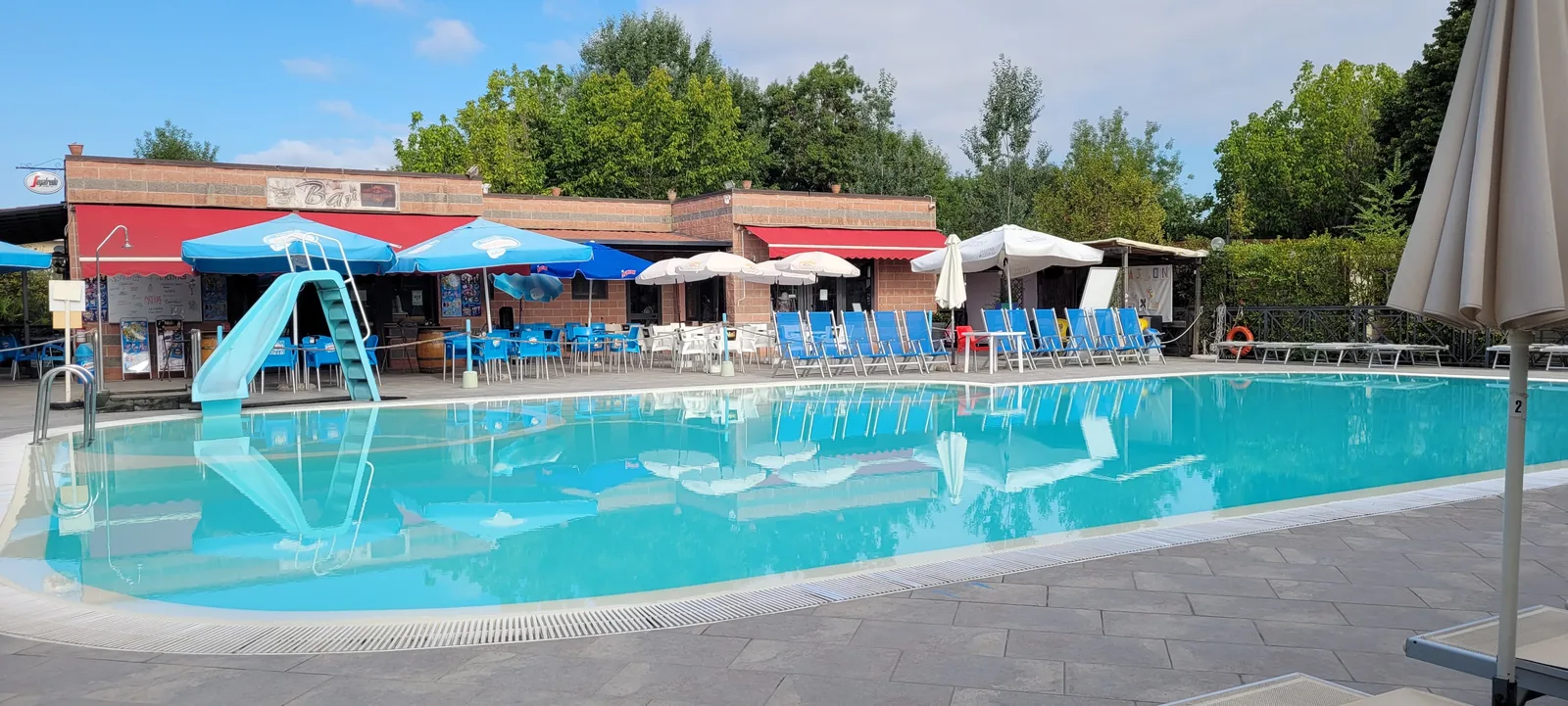 Atmosphere at Camping Village Torre Pendente Pisa — travel photo