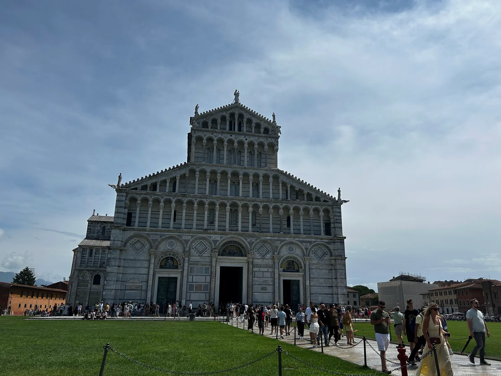 Interior at Chiesa Parrocchiale di San Paolo Pisa — travel photo