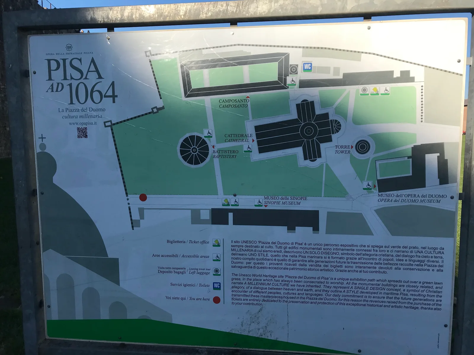 Atmosphere at Fontana dei Putti Pisa — travel photo