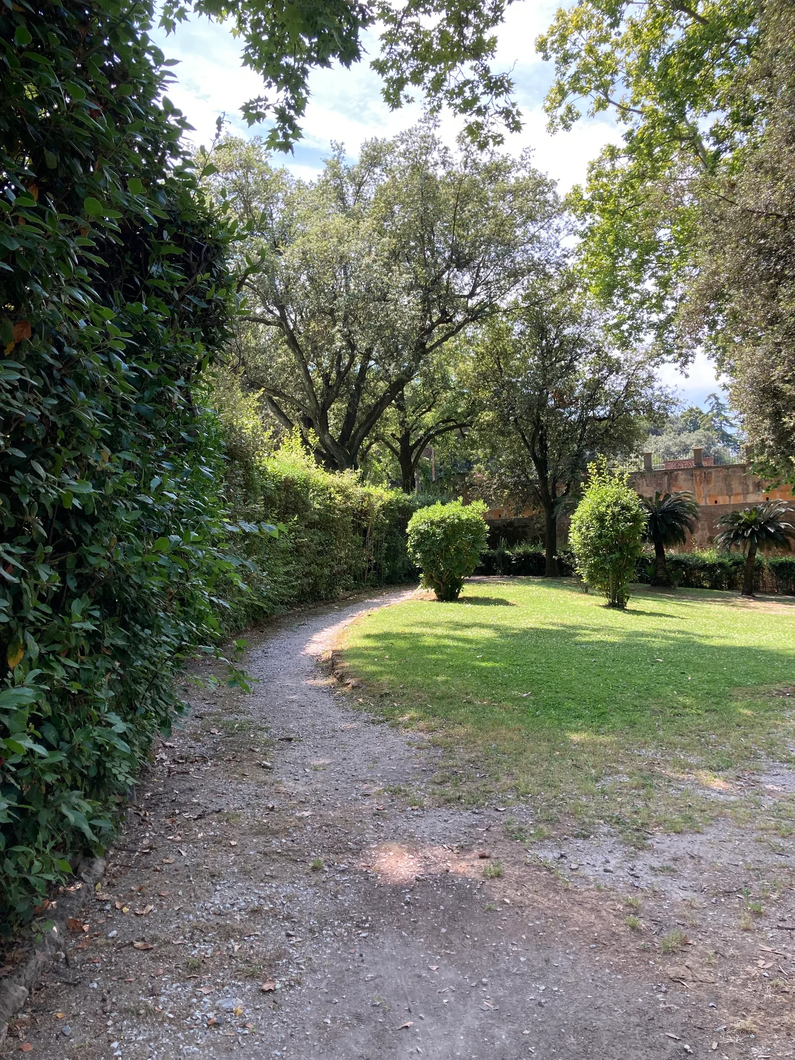 Details at Giardino Scotto Pisa — travel photo