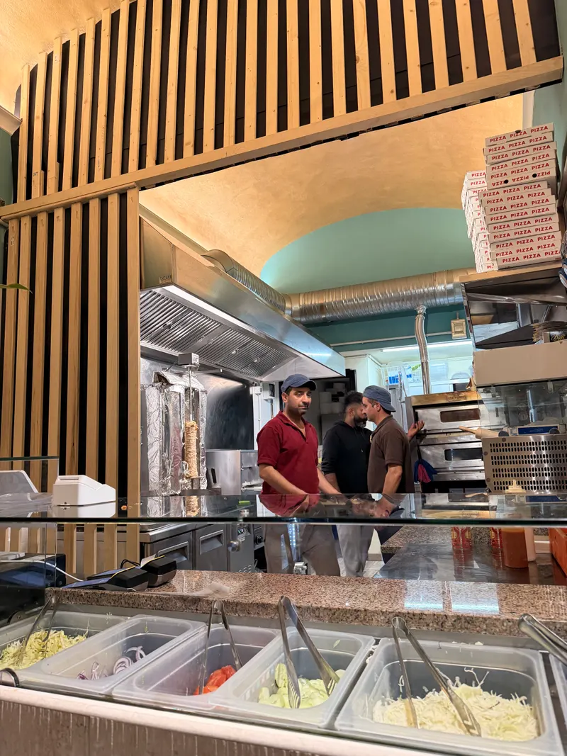 Malvee’s Grill Burger