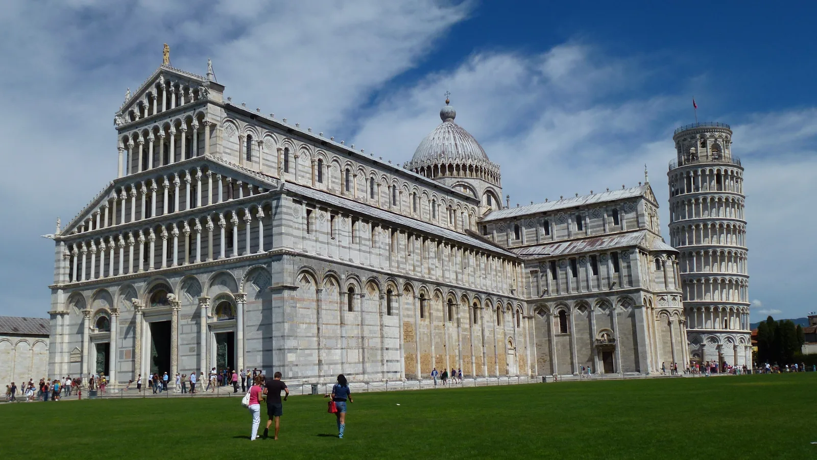 Atmosphere at Mura di Pisa Pisa — travel photo