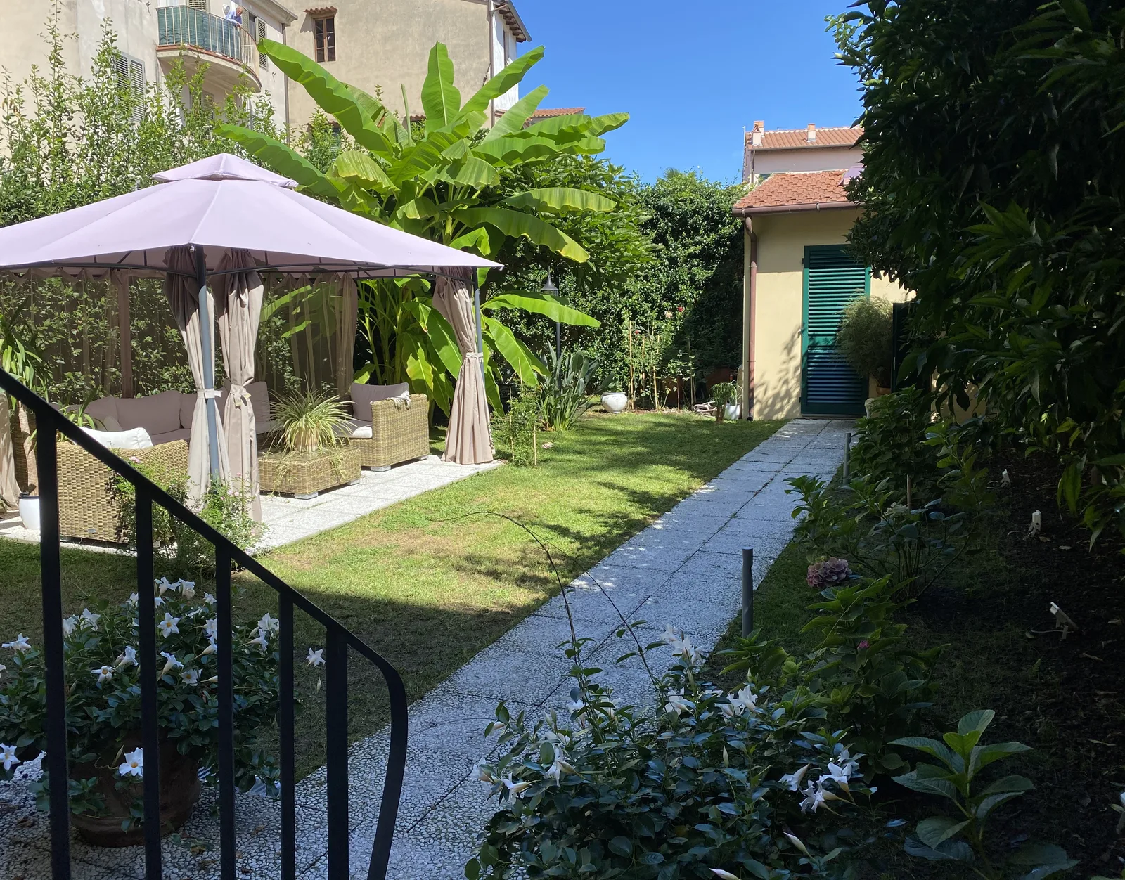 Main view at Palazzo Cini - Luxury Rooms in Pisa Pisa — travel photo