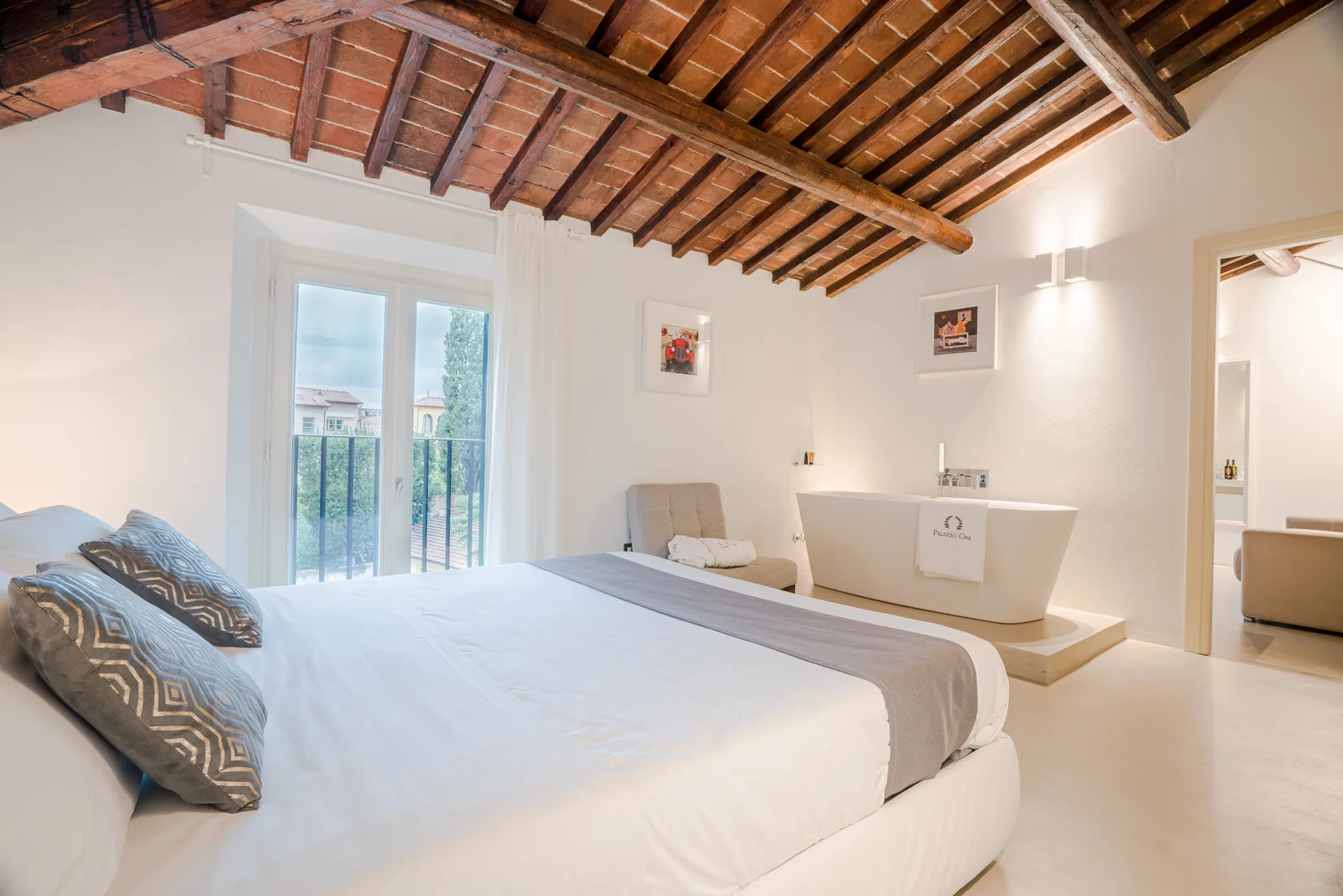 Interior at Palazzo Cini - Luxury Rooms in Pisa Pisa — travel photo