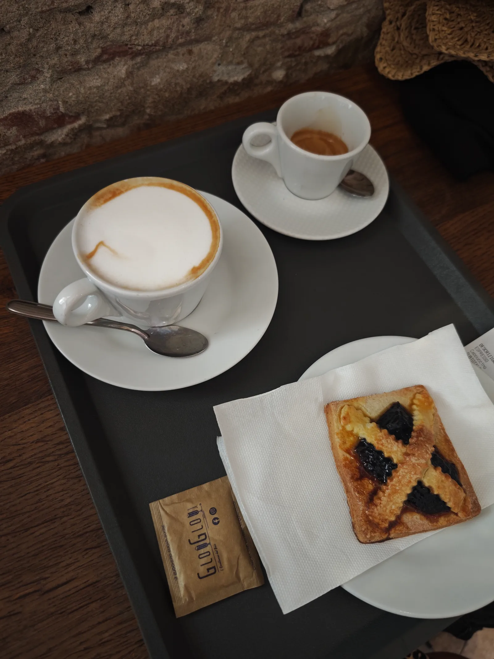 Details at Po'stò Cafè Pisa Pisa — travel photo