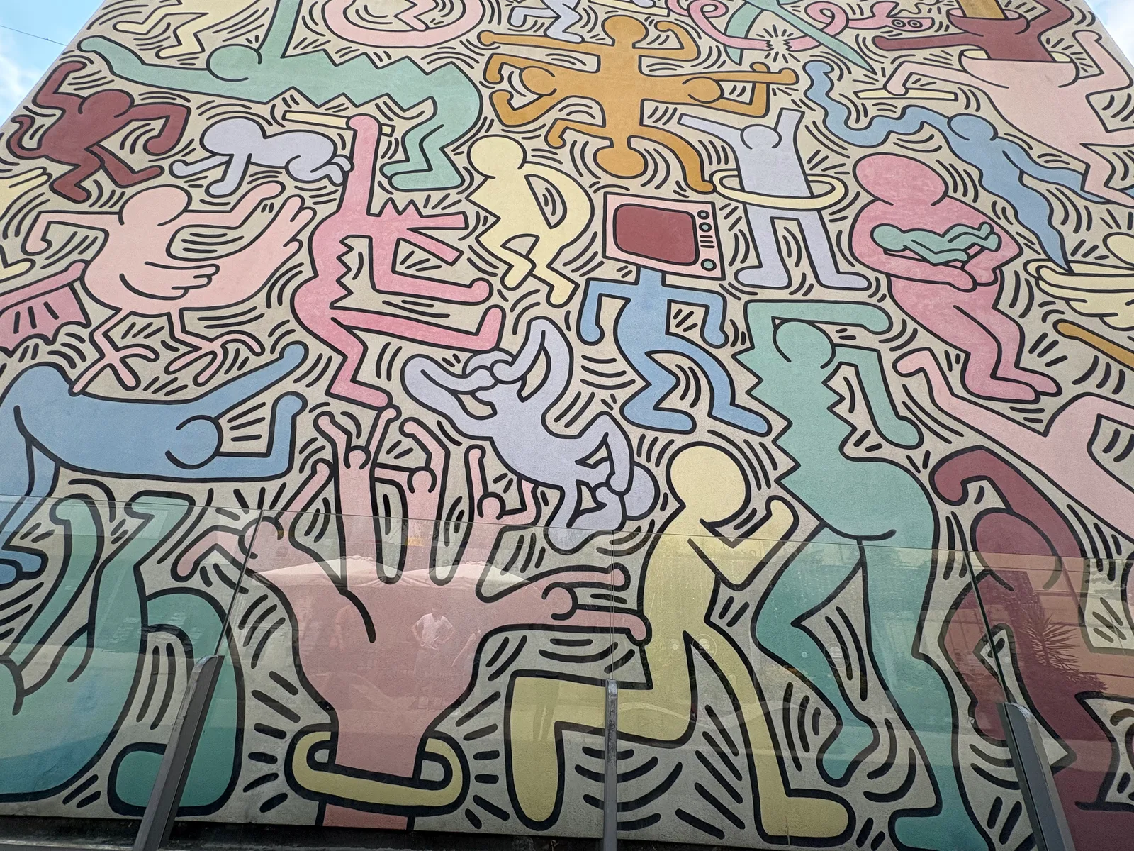Interior at Tuttomondo (Keith Haring) Pisa — travel photo