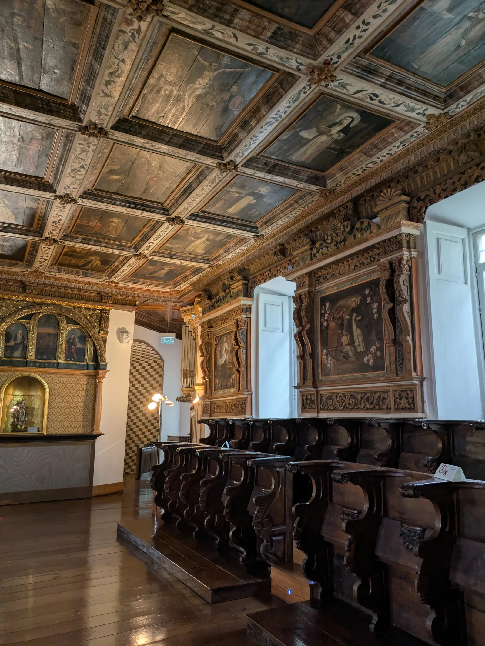 Atmosphere at Convento de Corpus Christi Porto — travel photo