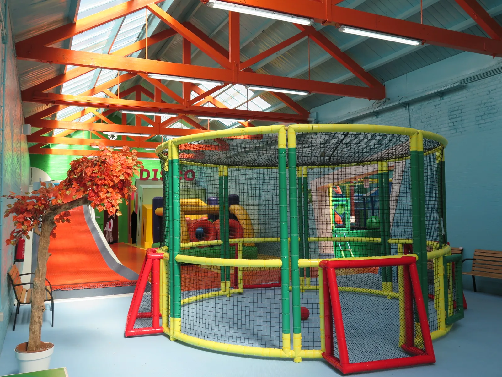 Main view at Feijão Verde Fun Park Vila Nova de Gaia Porto — travel photo