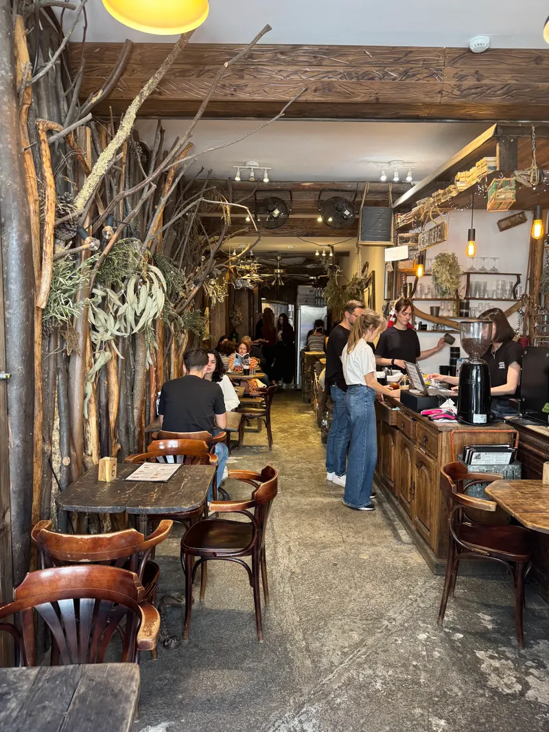 Floresta cafe by Hungry biker