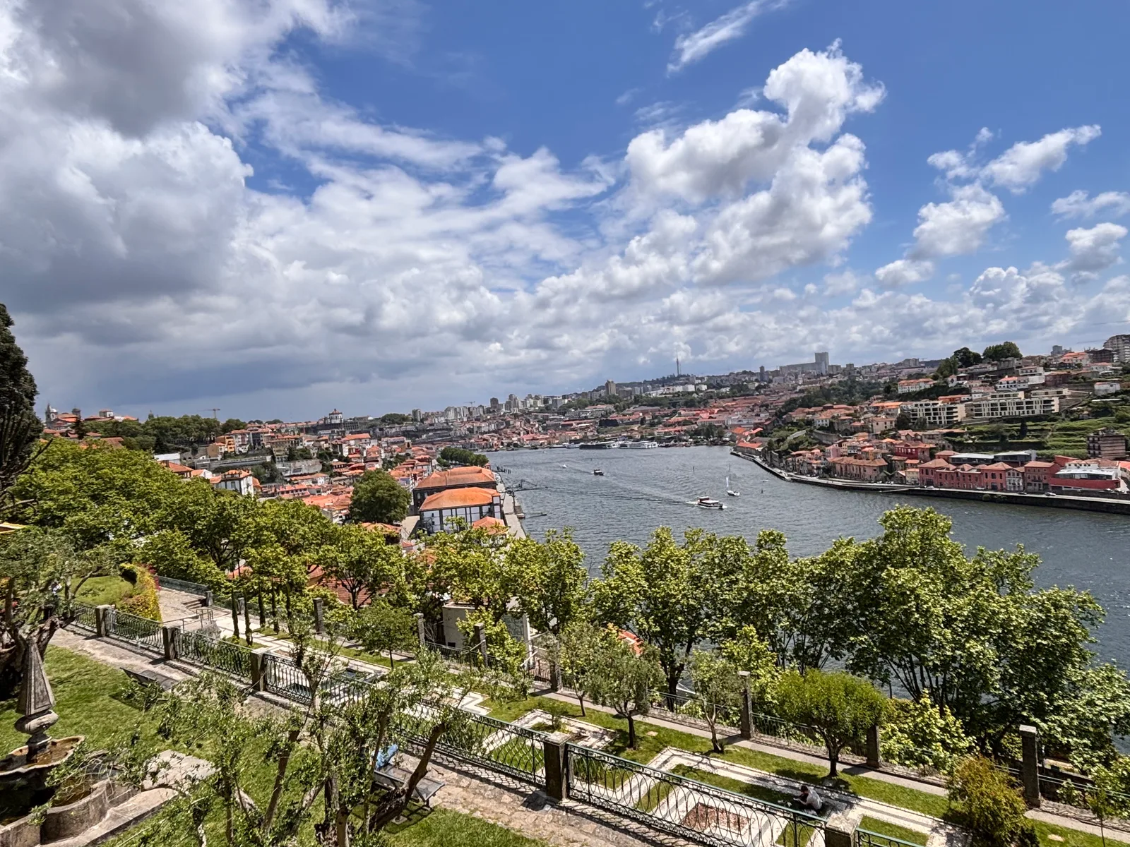 Jardim do Roseiral — family guide Porto