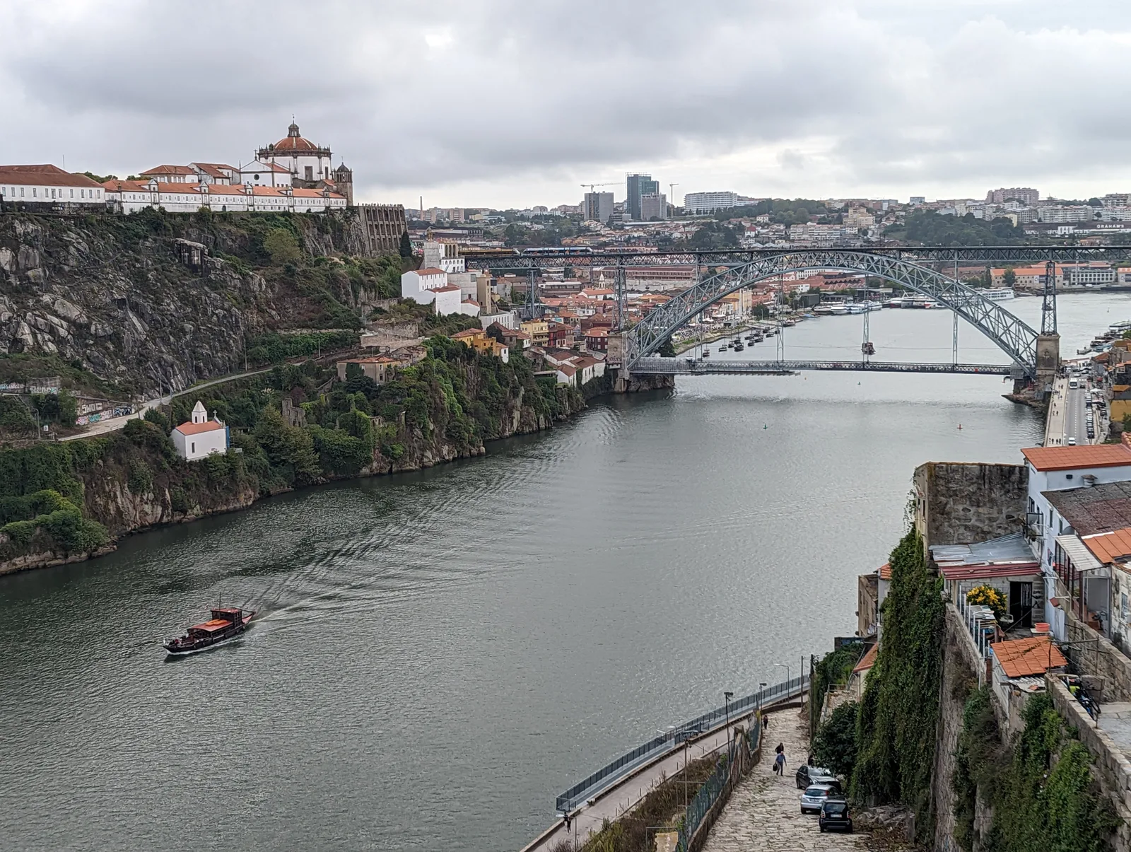 Miradouro das Fontainhas — romantic guide Porto