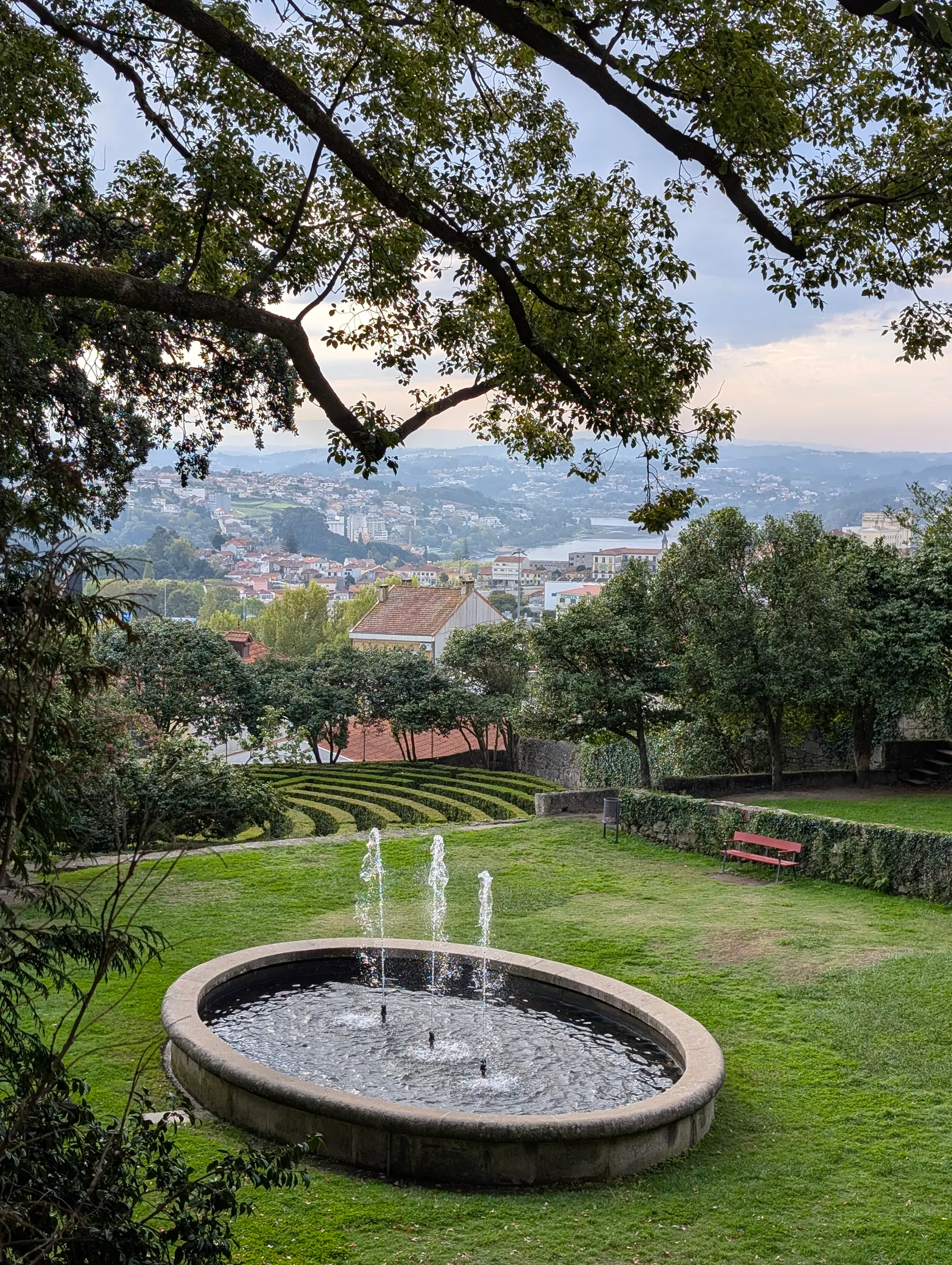 Details at Parque de São Roque Porto — travel photo