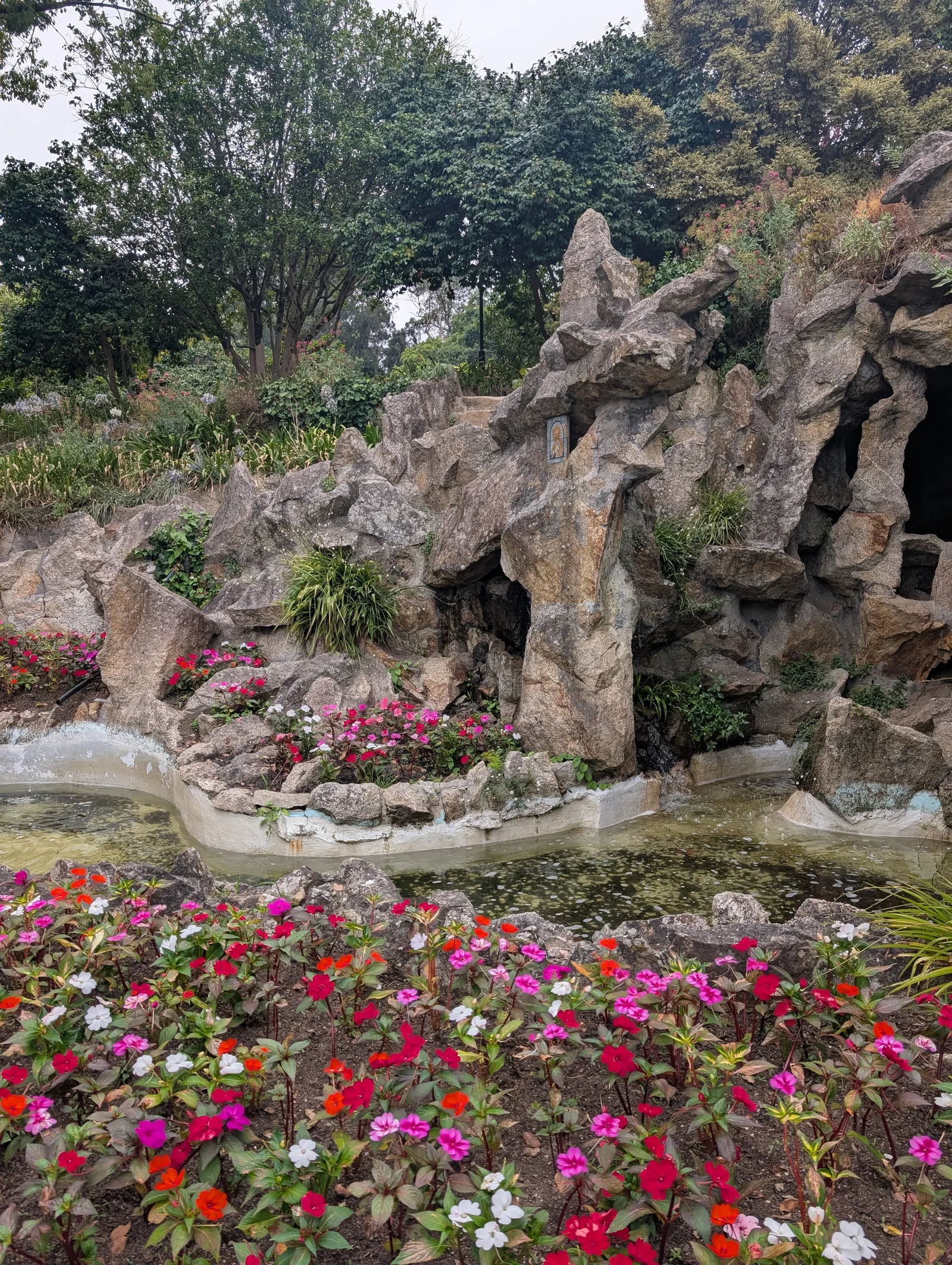 Atmosphere at Parque de São Roque Porto — travel photo