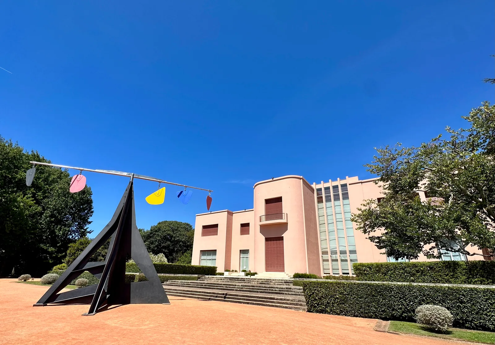 Details at Parque de Serralves Porto — travel photo