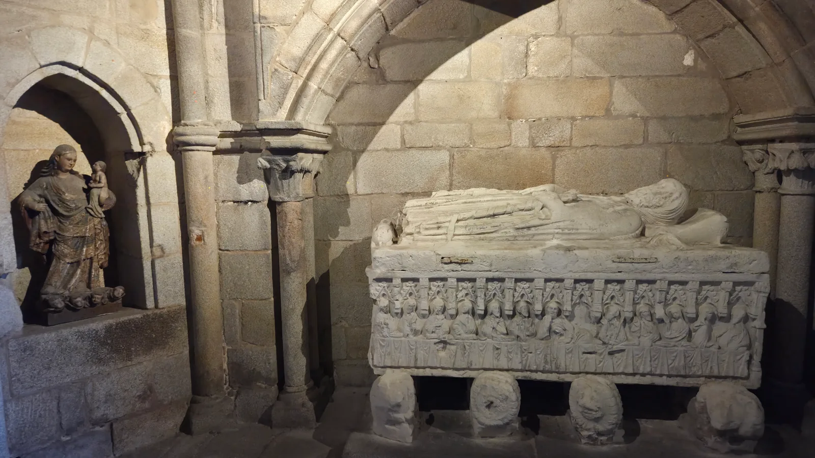 Interior at Porto Cathedral Porto — travel photo