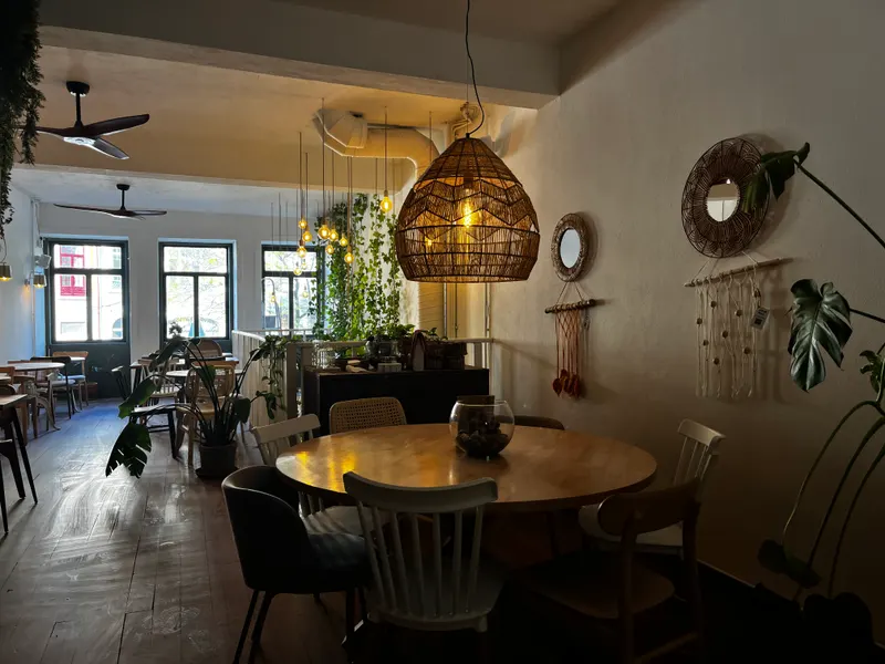 STORY | brunch & cocktails