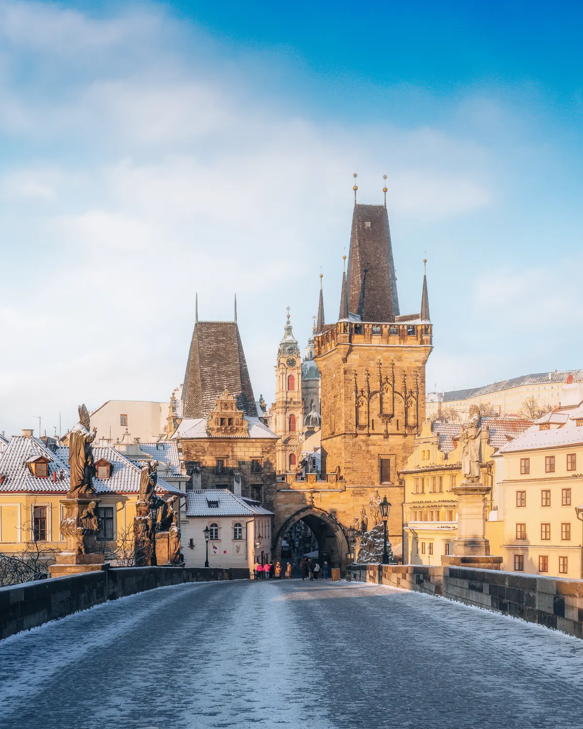 Lesser Town Bridge Tower — romantic guide Prague