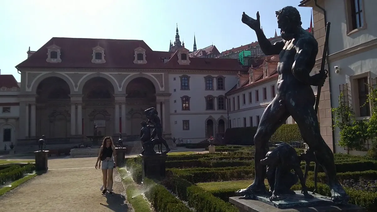 Atmosphere at Waldstein Garden Prague — travel photo
