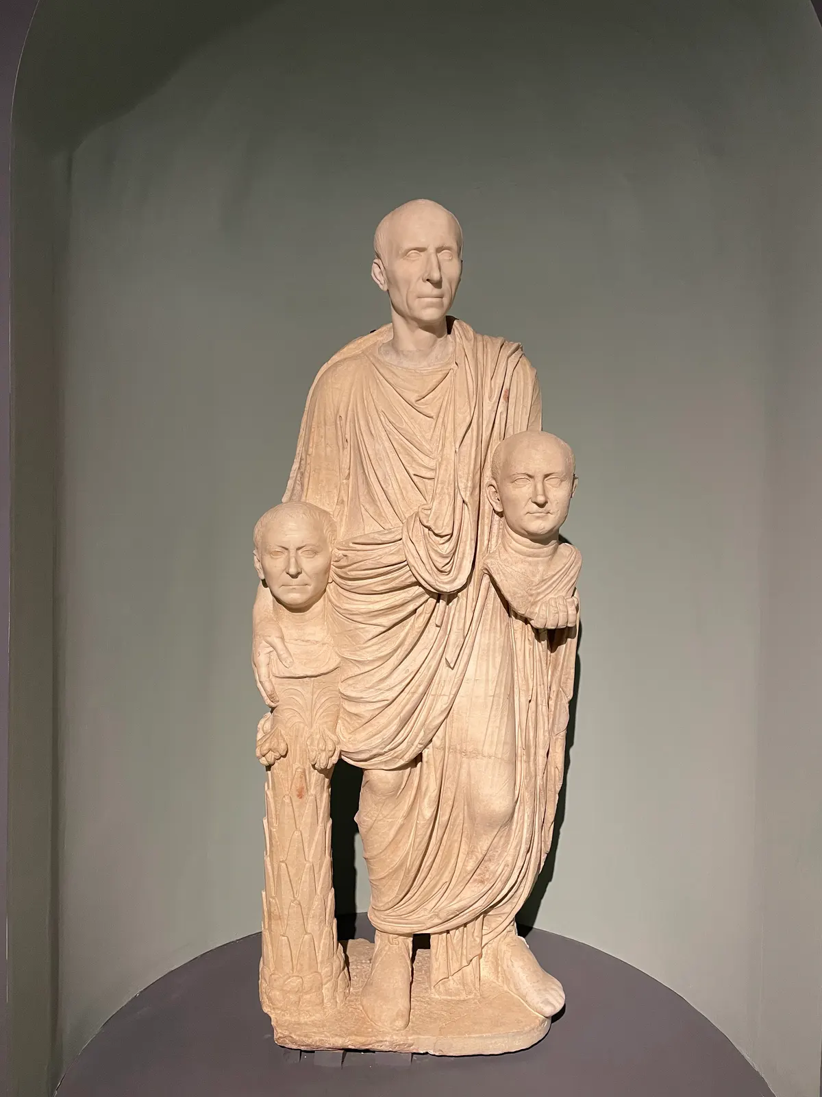 Details at Centrale Montemartini Rome — travel photo