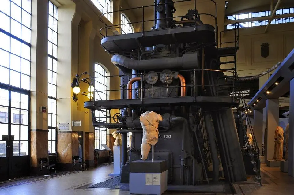 Atmosphere at Centrale Montemartini Rome — travel photo