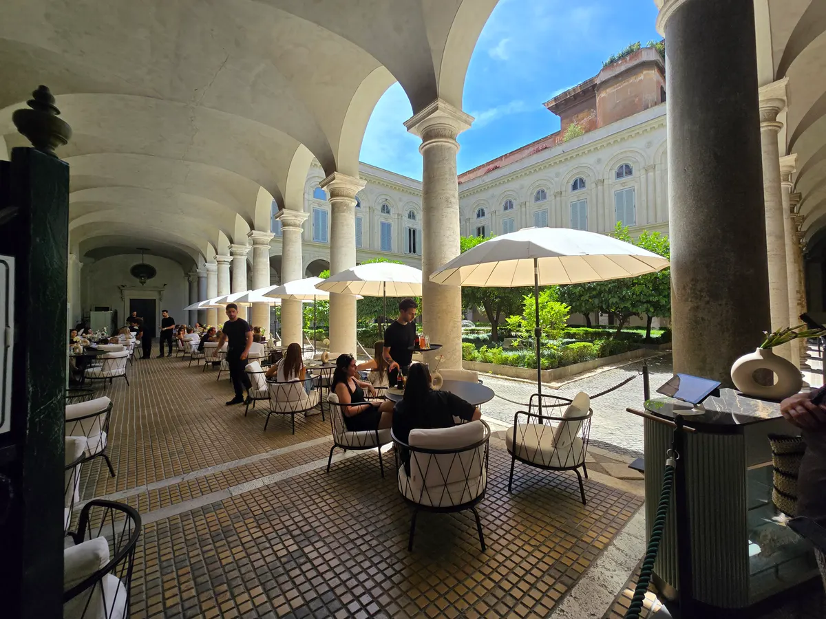 Fountain of the Porter — hidden gems guide Rome