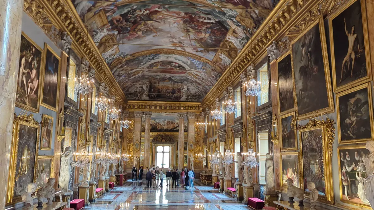 Interior at Galleria Colonna Rome — travel photo