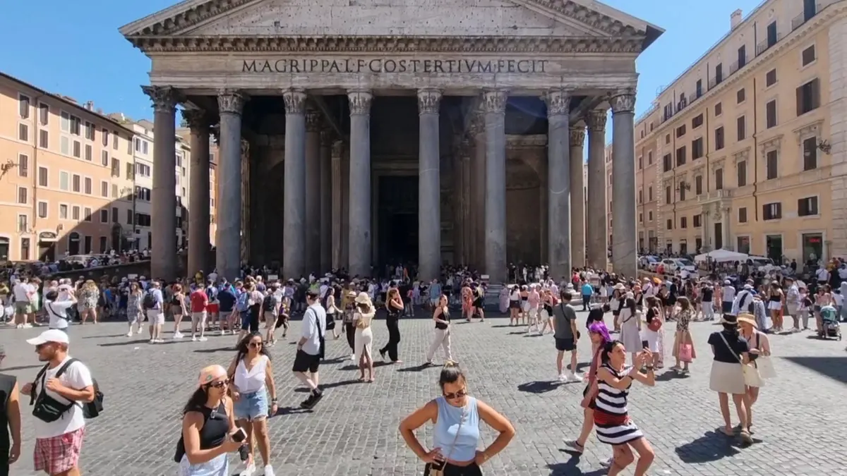 Interior at Pantheon Rome — travel photo